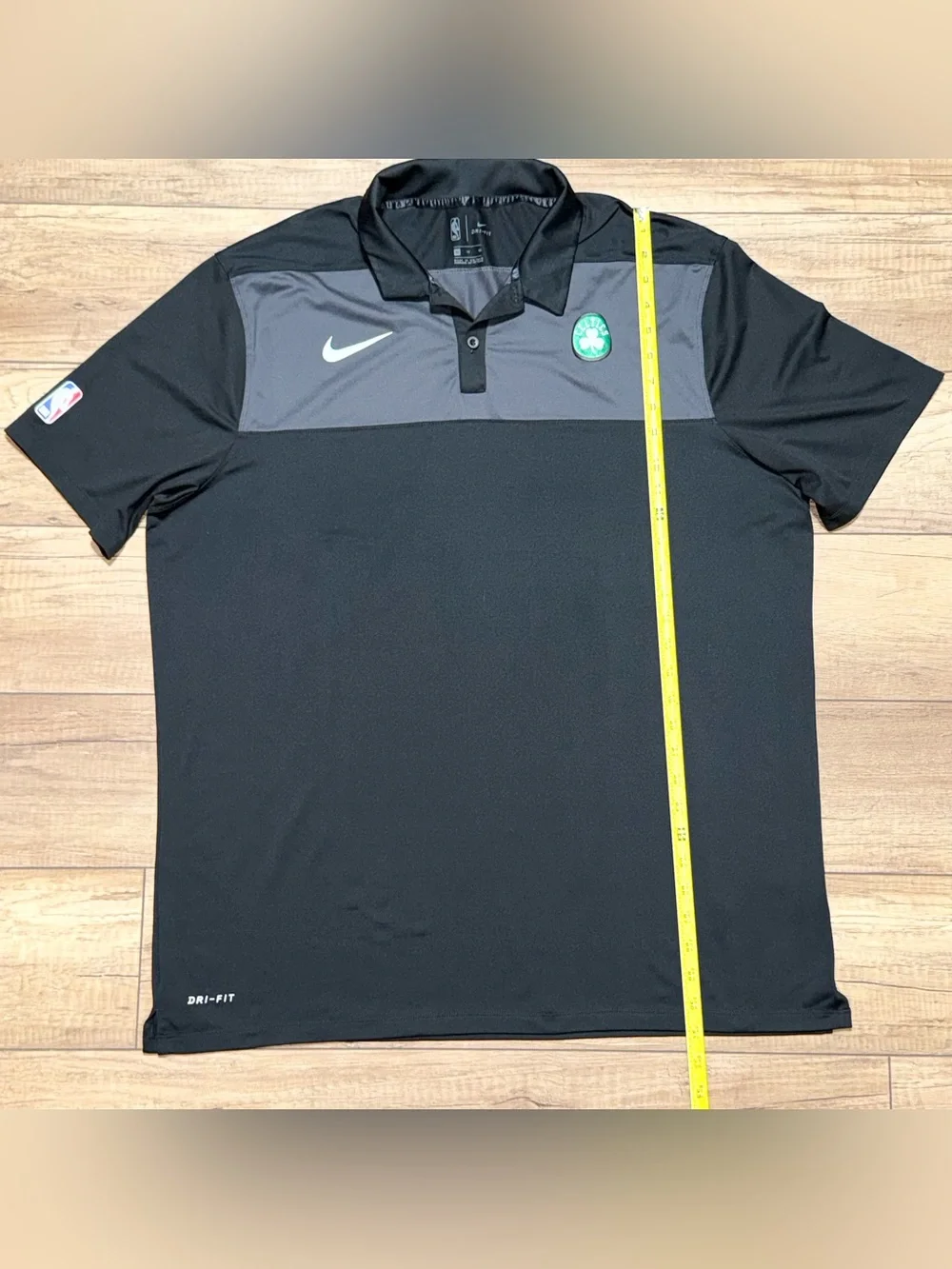 Nike Dri Fit Boston Celtics NBA Moisture Wicking Performance Polo Shirt Mens XL